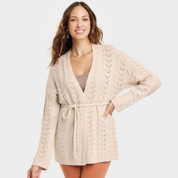 Knox Rose Sweaters - Cream Knox Rose Cardigan NWT
